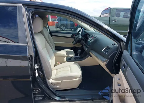 2017 Subaru Legacy 2.5I Premium из США, поврежденный, VIN 4S3BNAC61H3066874